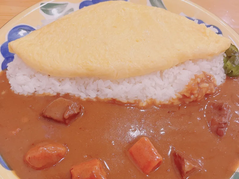 森のなかまたちのオムライス